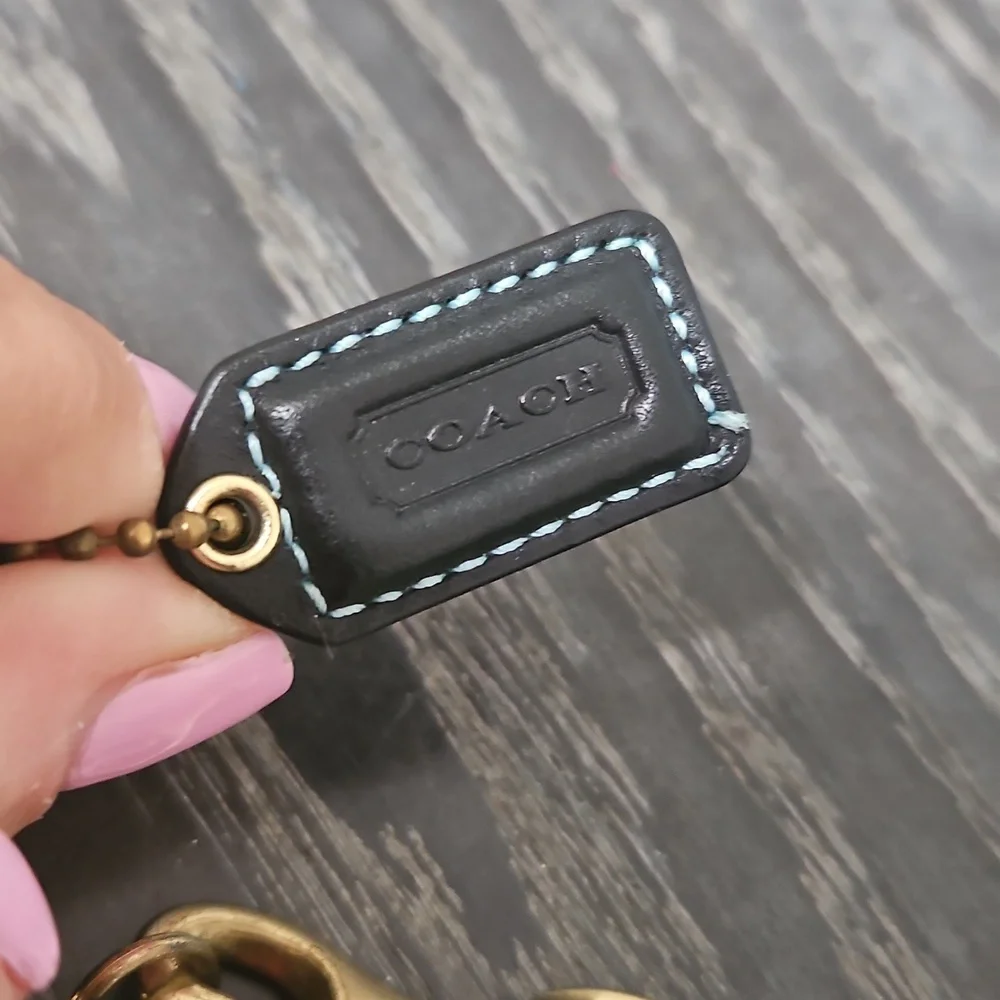 Coach Wristlet - Picture 3 of 4